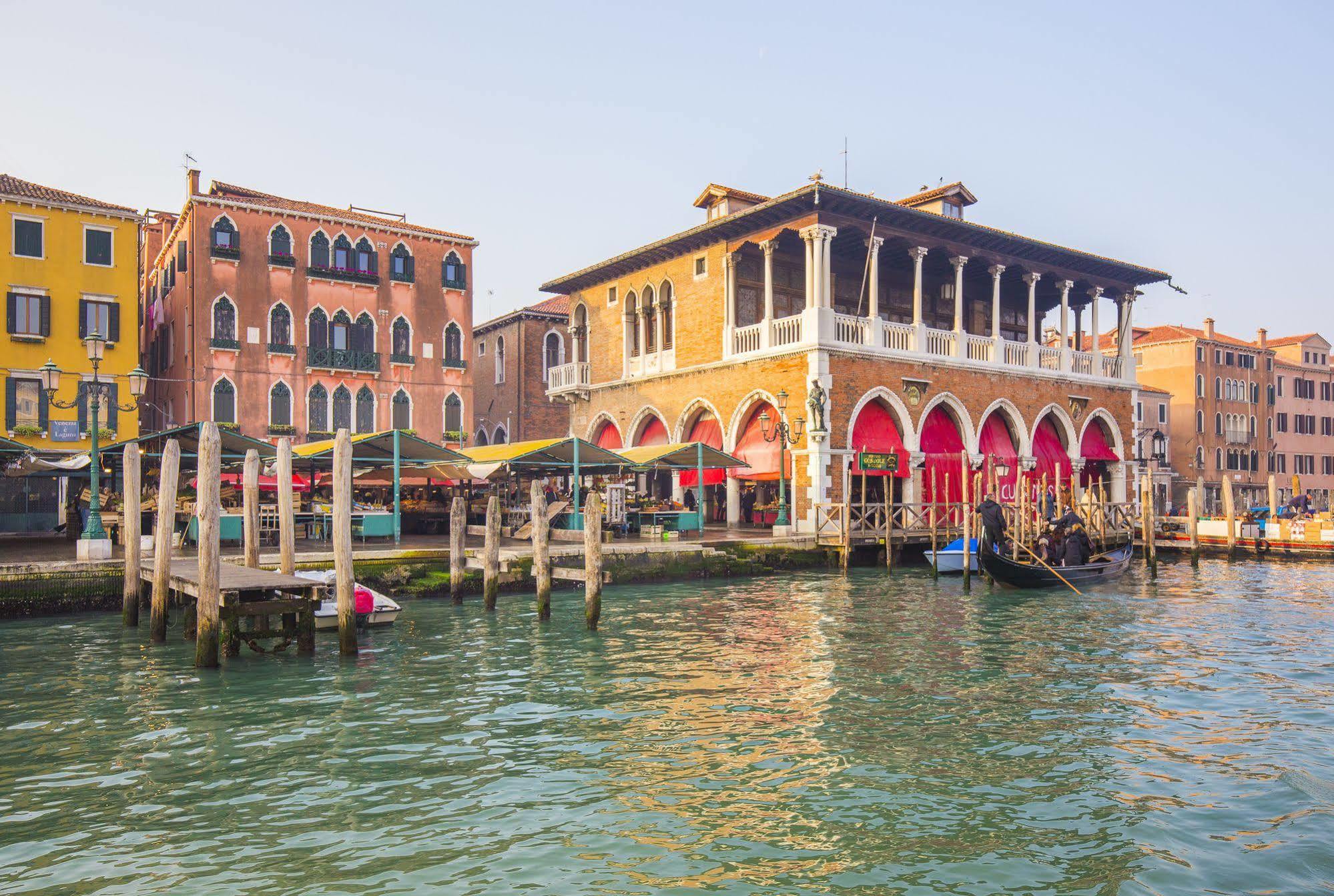 Corte Realdi Suites Venezia Buitenkant foto