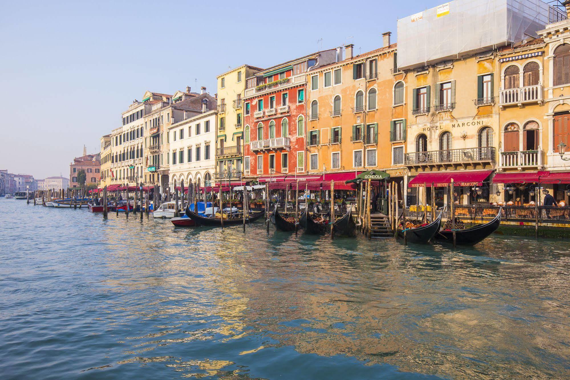 Corte Realdi Suites Venezia Buitenkant foto